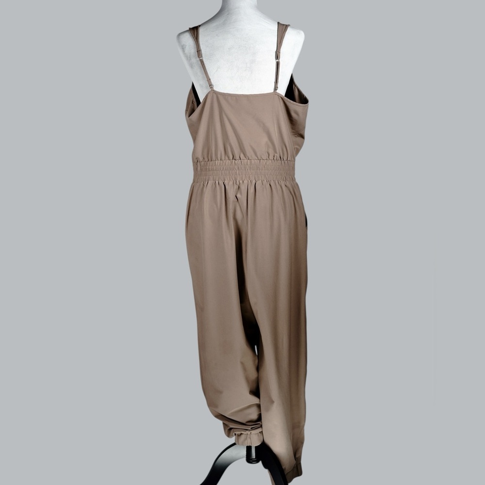 Abercrombie & Fitch Taupe Brown Utility Jumpsuit Elastic Waist Jogger Cuffs - Picture 6 of 14
